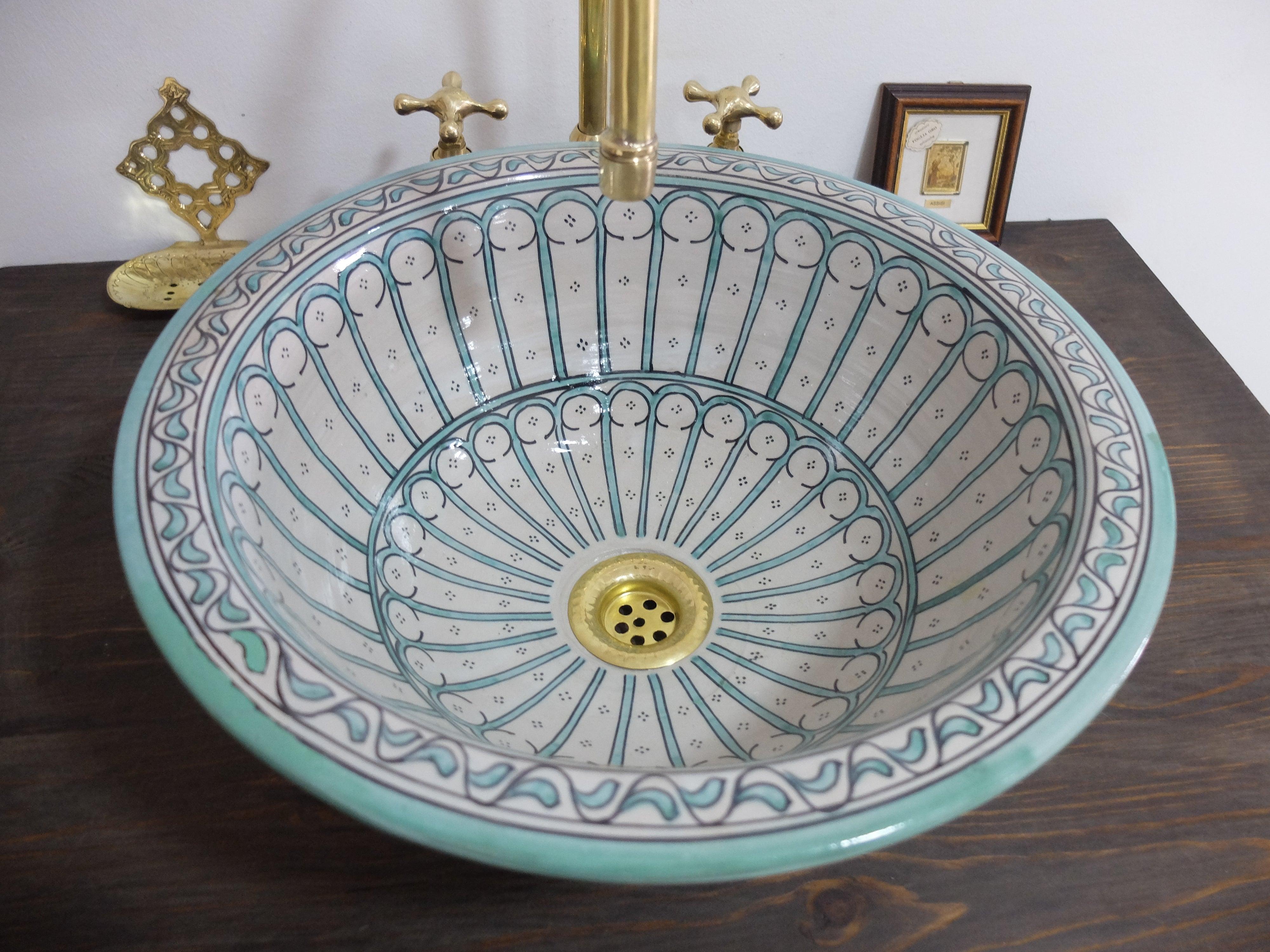 Order by Size: Moroccan Washbasin sink