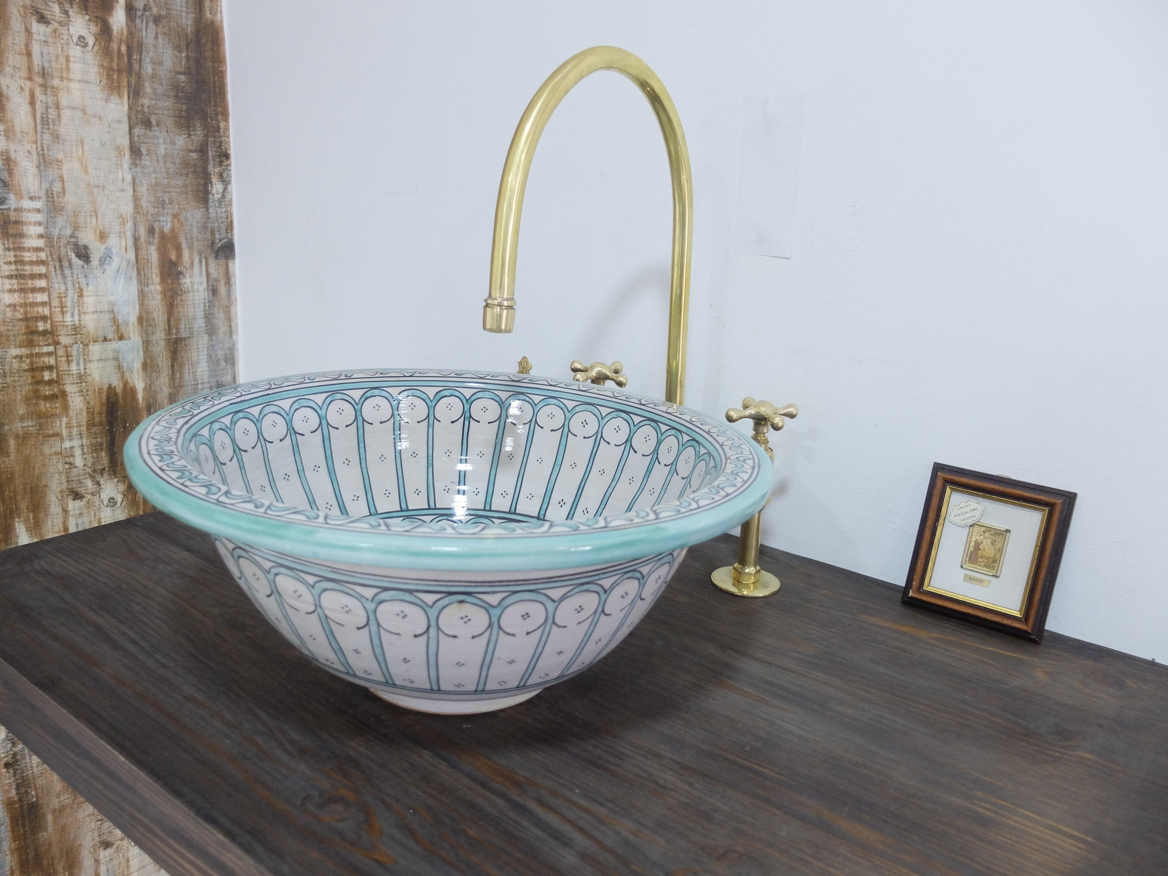 Order by Size: Moroccan Washbasin sink