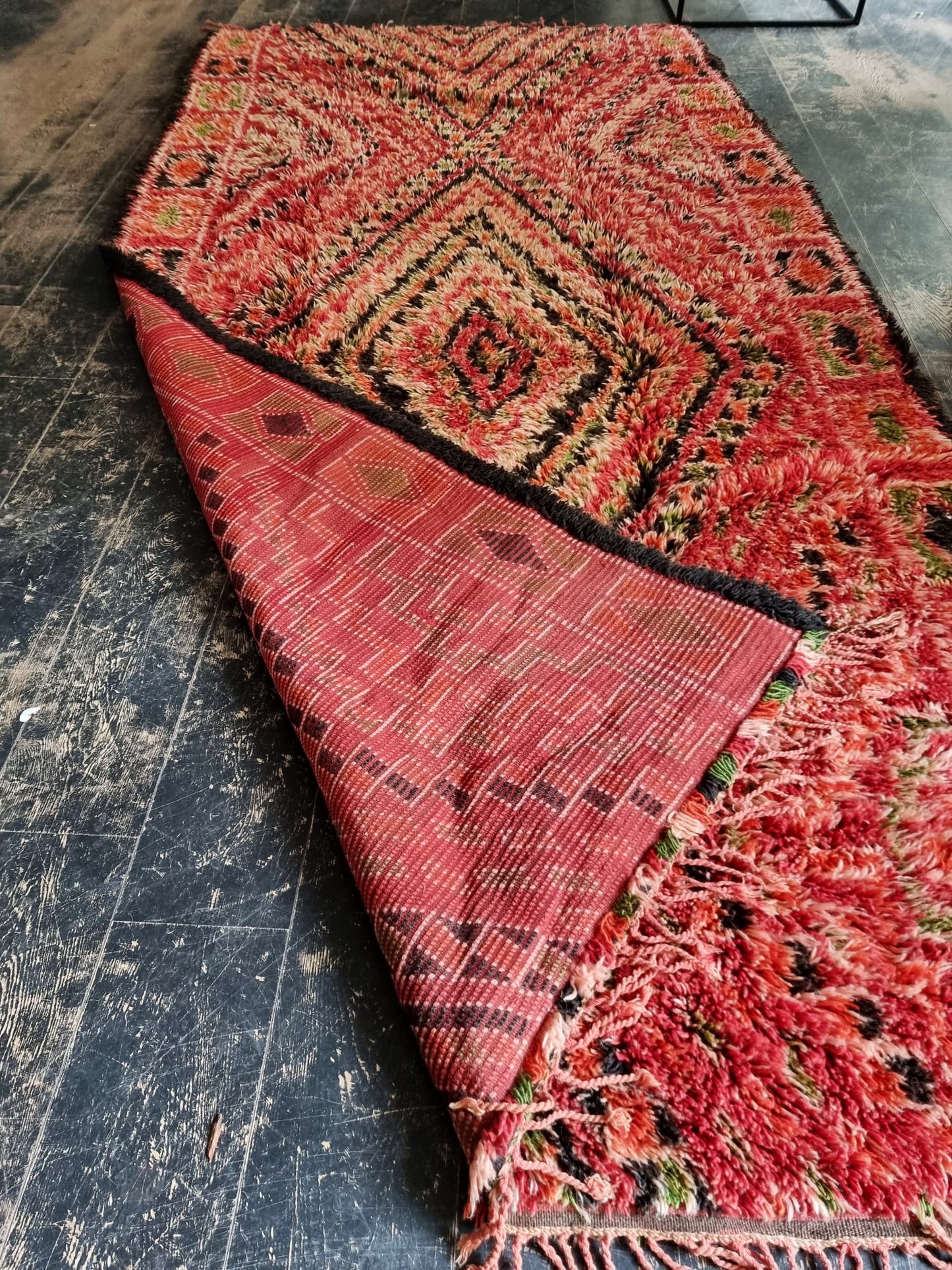 Suuri marokkolainen matto 400x210cm