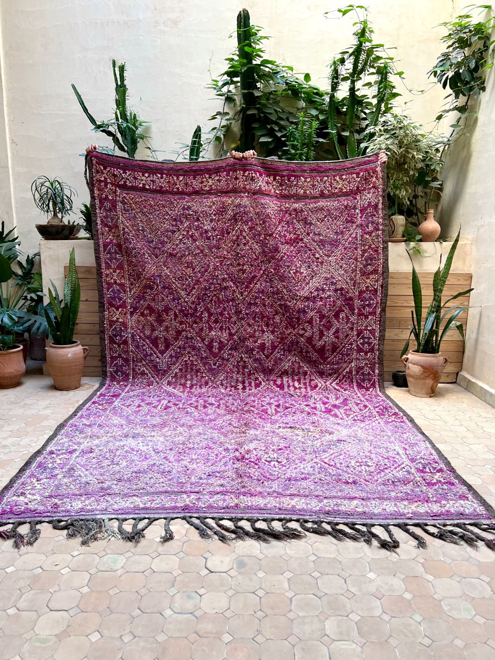 Marokkolainen vintage Zayane matto 350x220cm