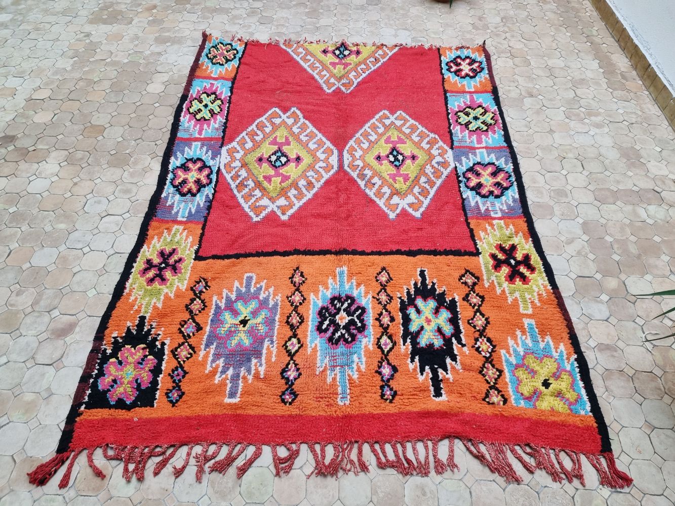 Marokkolainen vintage Boujaad matto 230x170cm