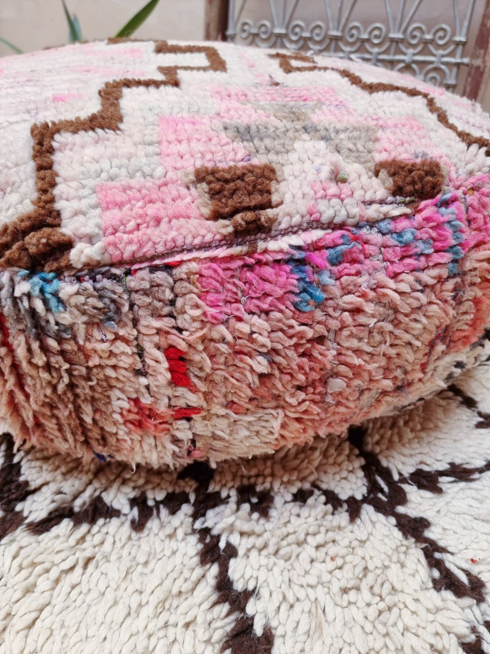 Moroccan Vintage Pink Round Pouf