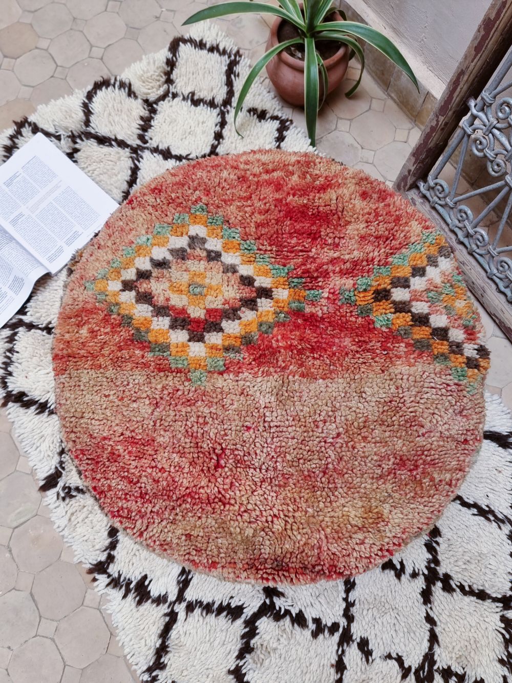 Moroccan Vintage Round Pouf