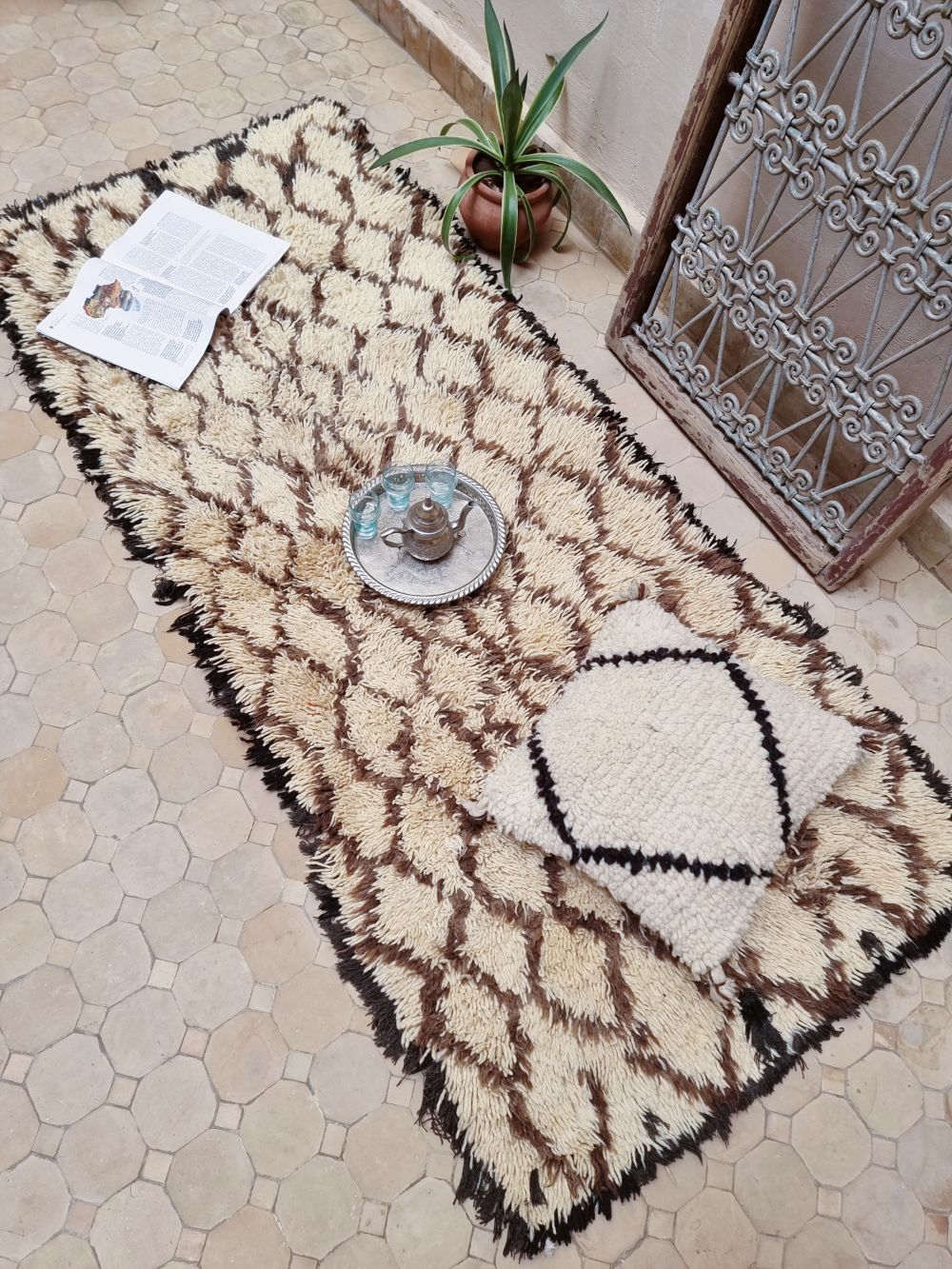 Marokkolainen vintage Azilal matto 195x80cm