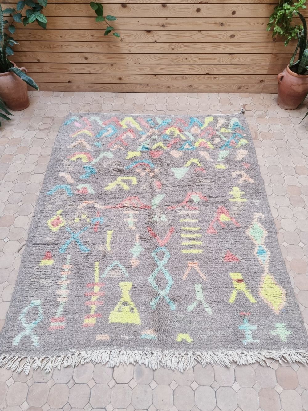 Marokkolainen Boujaad matto 195x190cm