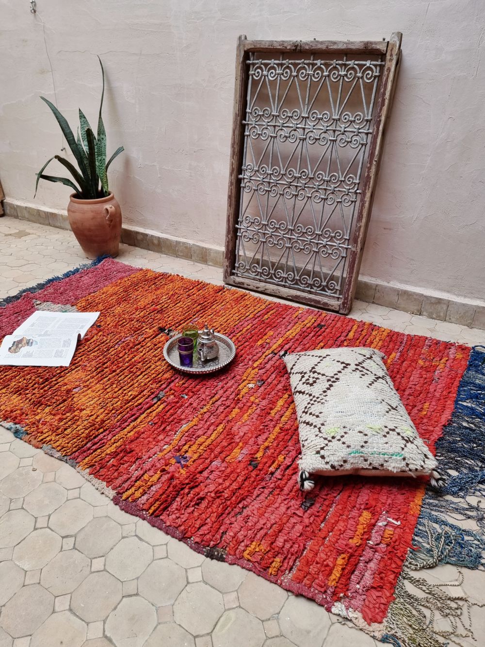 Marokkolainen vintage Boucherouite matto 180x115cm