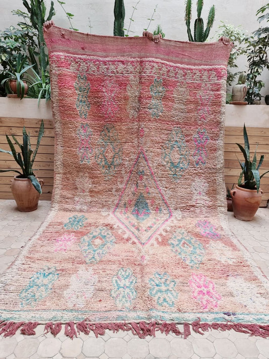 Moroccan Vintage Boujaad Rug 305x175cm