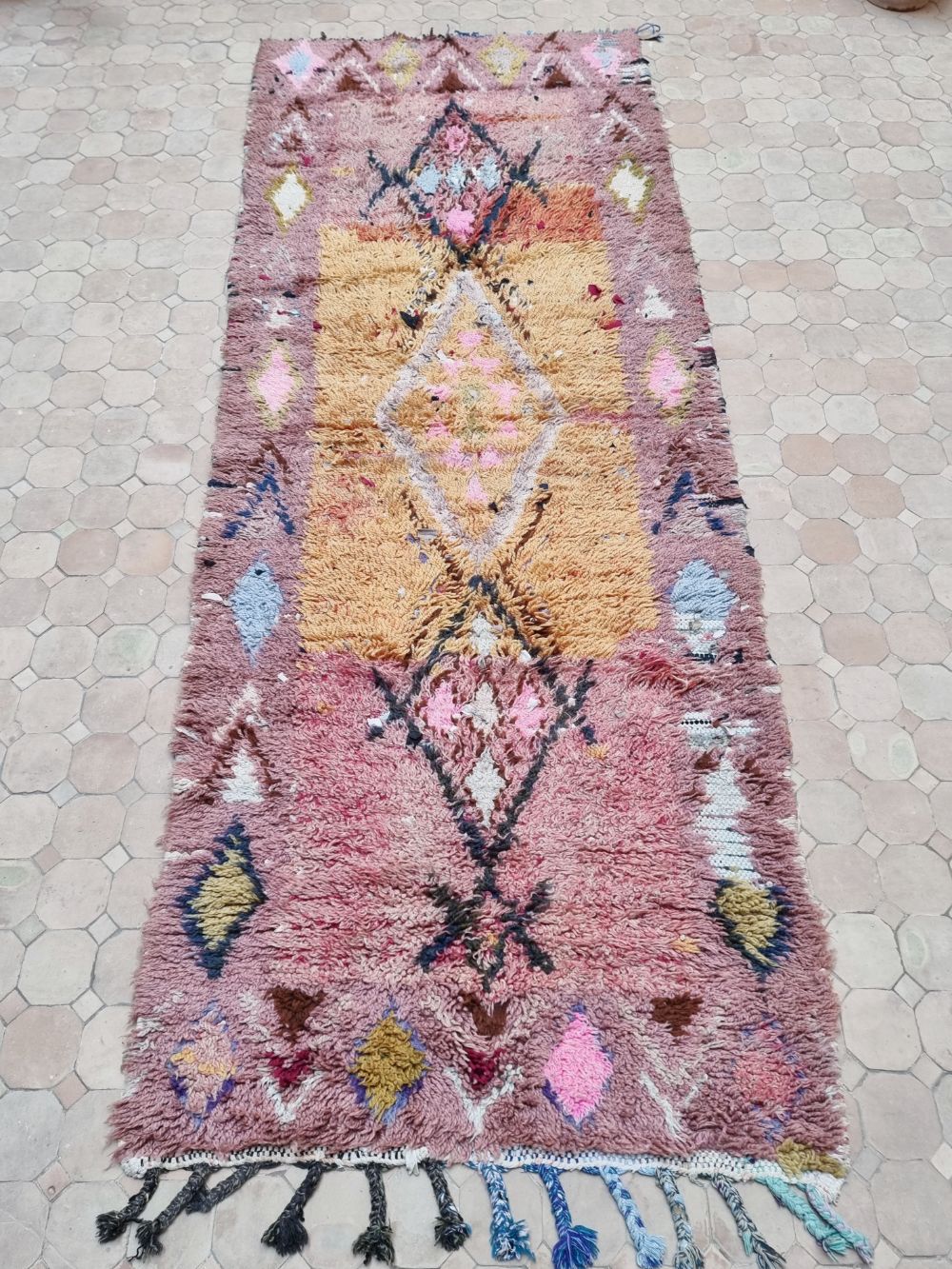Moroccan Vintage Boujaad Rug 260x95cm