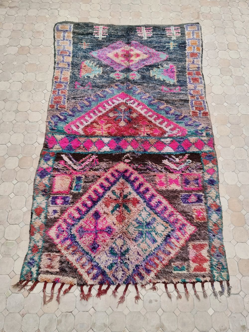 Marokkolainen vintage Beni M'Guild matto 220x130cm