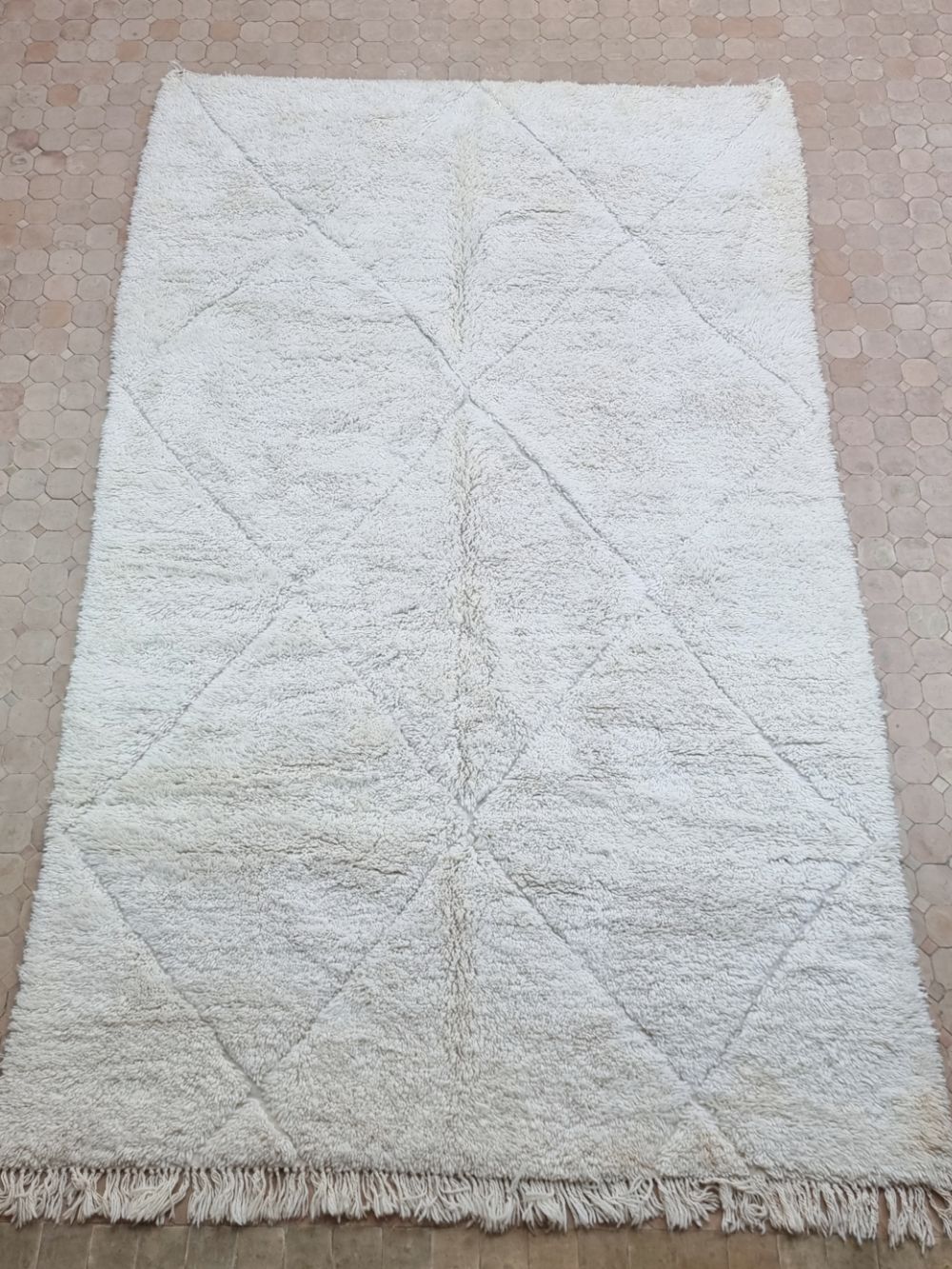 Moroccan All White Rug 325x200cm