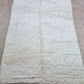 Marokkolainen pilkullinen matto 255x170cm