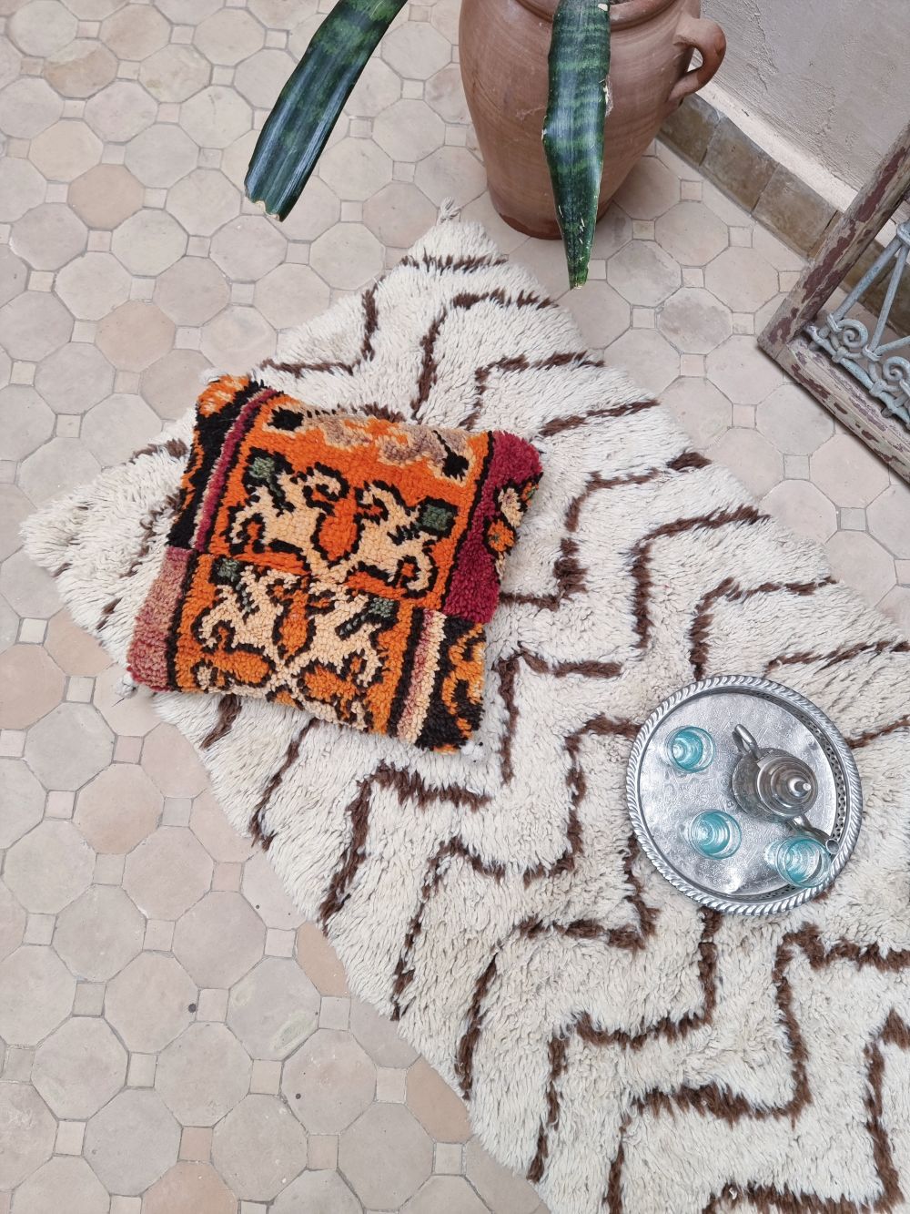 Marokkolainen vintage Beni Ouarain matto 160x75cm