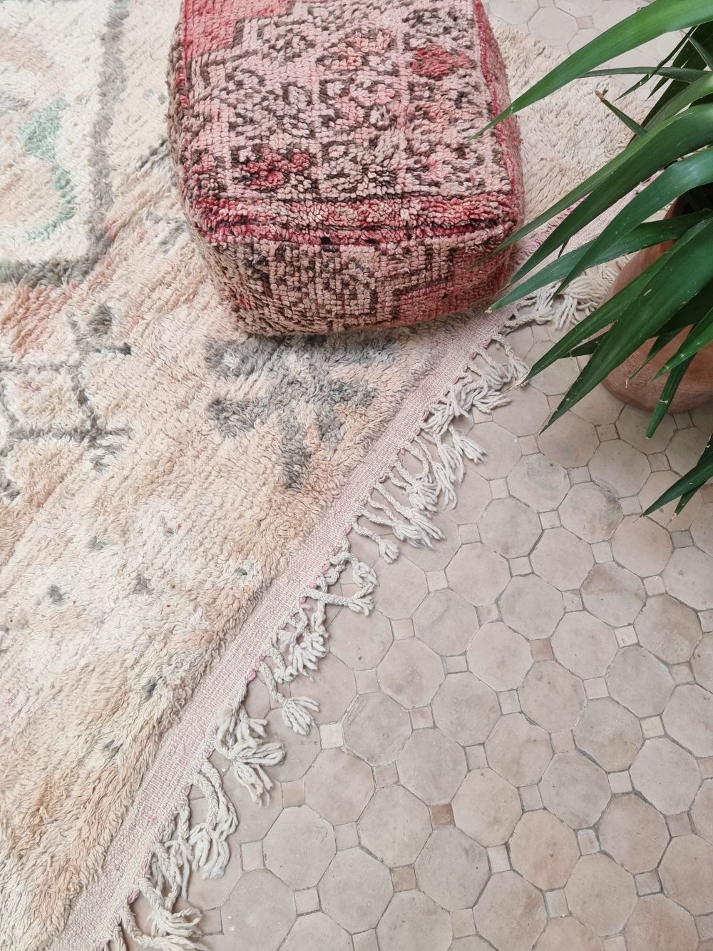 Marokkolainen Boujaad matto 285x200cm