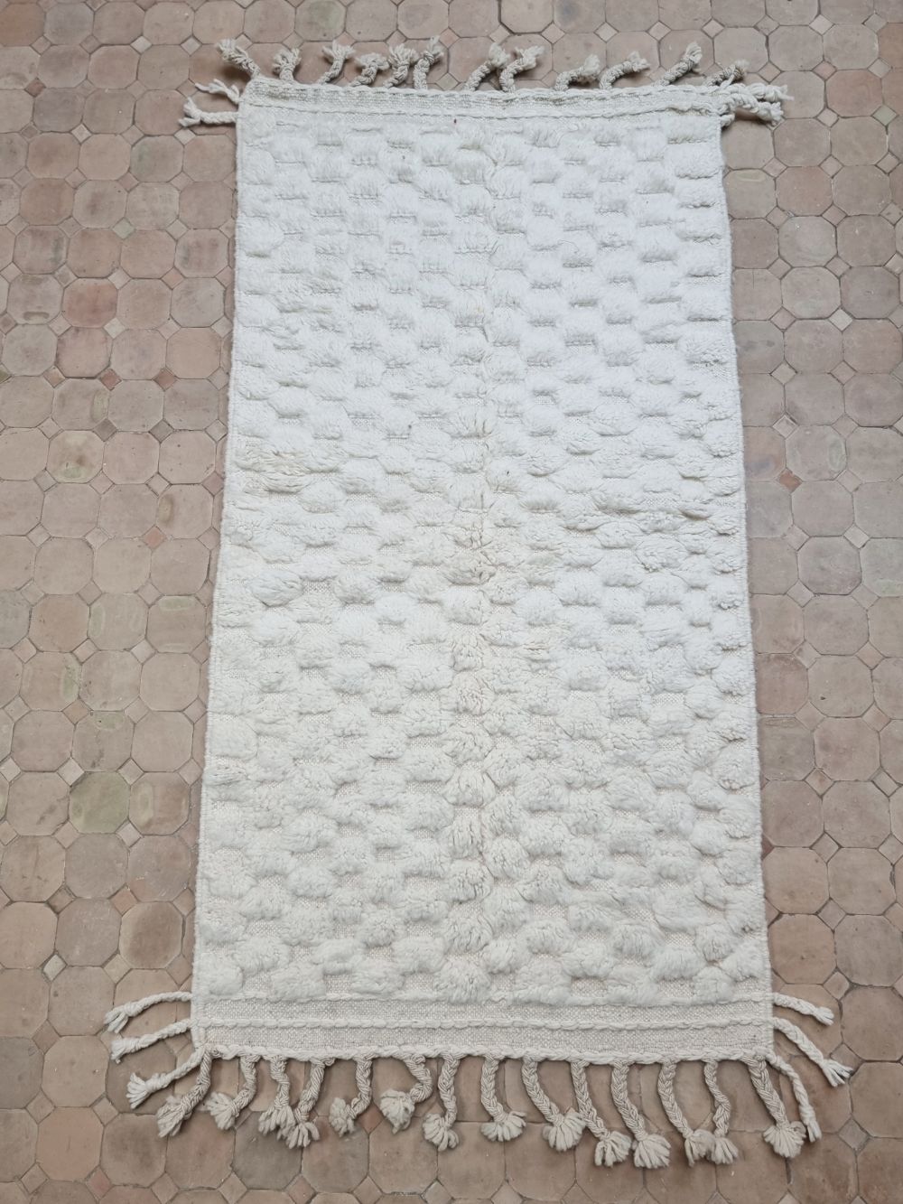 Marokkolainen valkoinen matto 165x90cm