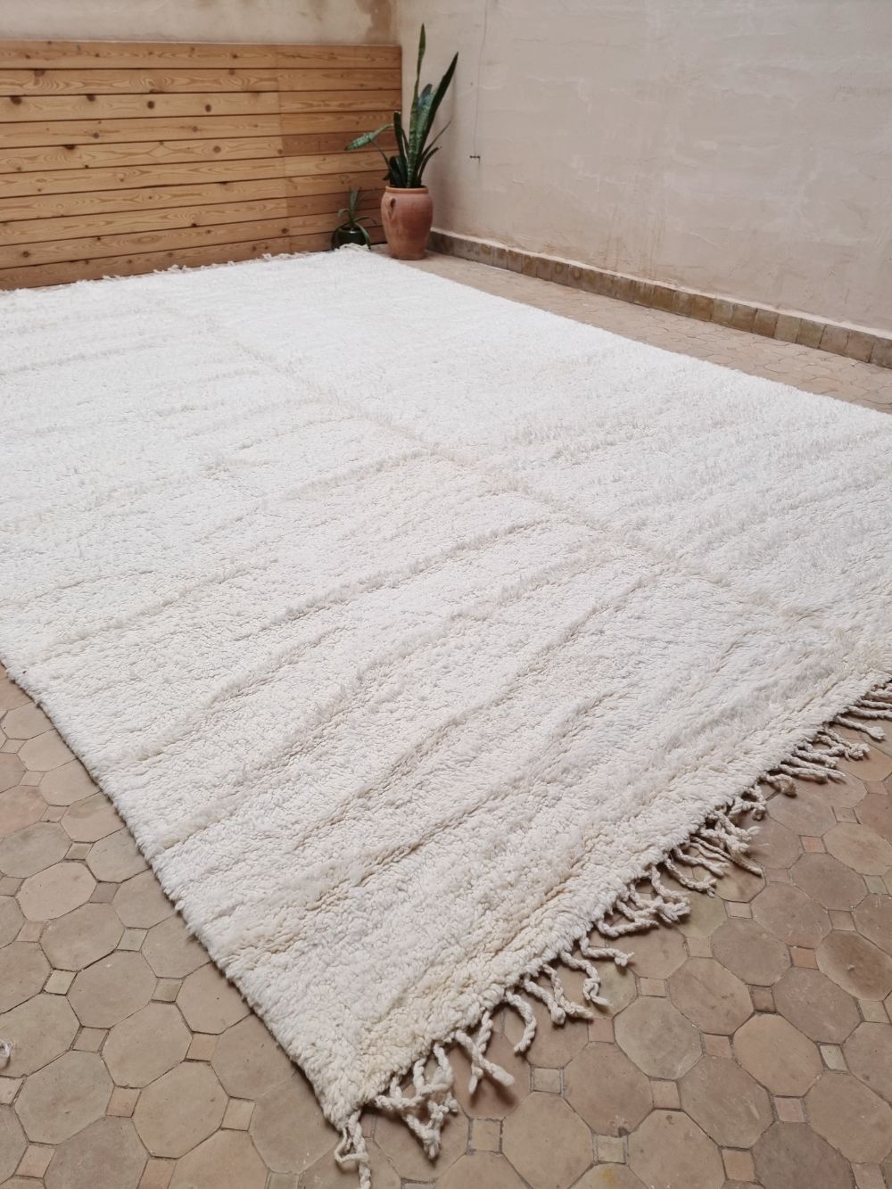 Moroccan All White Rug 365x260cm