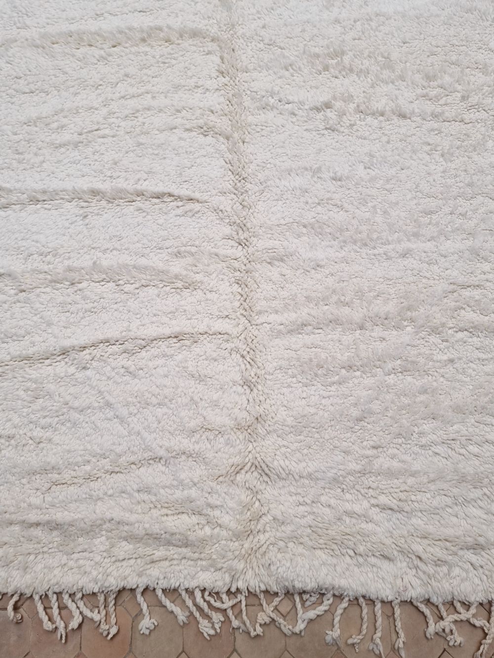 Marokkolainen valkoinen matto 365x260cm