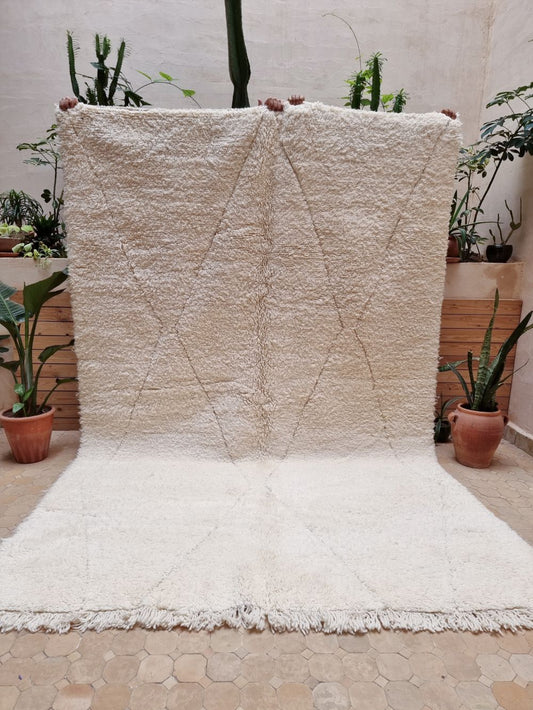 Marokkolainen valkoinen matto 300x205cm