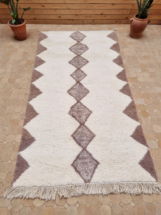 Marokkolainen valkoinen & ruskea käytävämatto 265x140cm