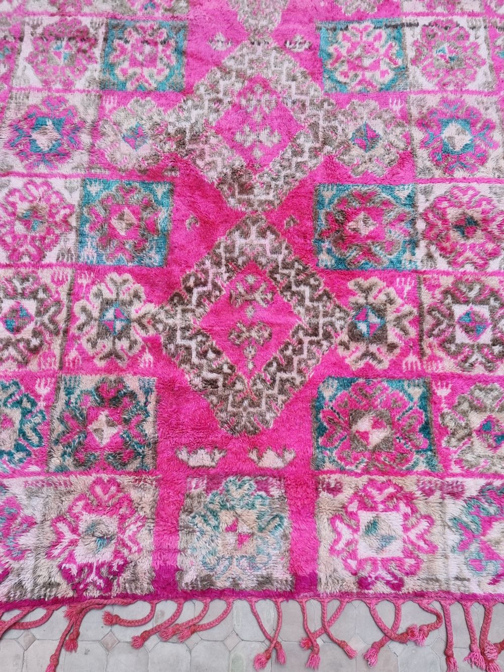Marokkolainen vintage Boujaad matto 285x195cm