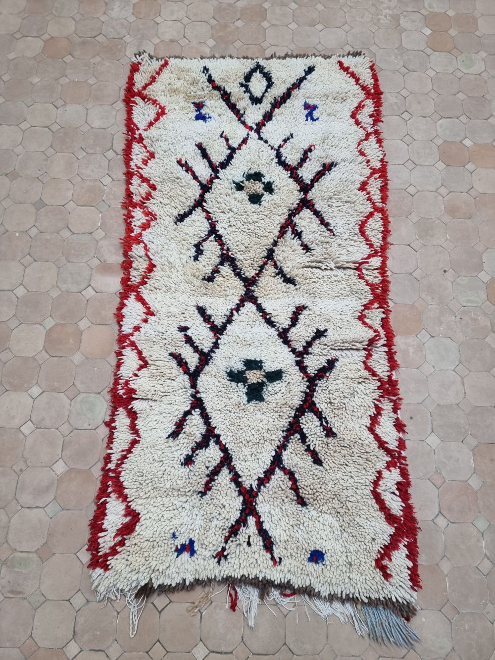 Marokkolainen vintage Azilal-matto 165x80cm
