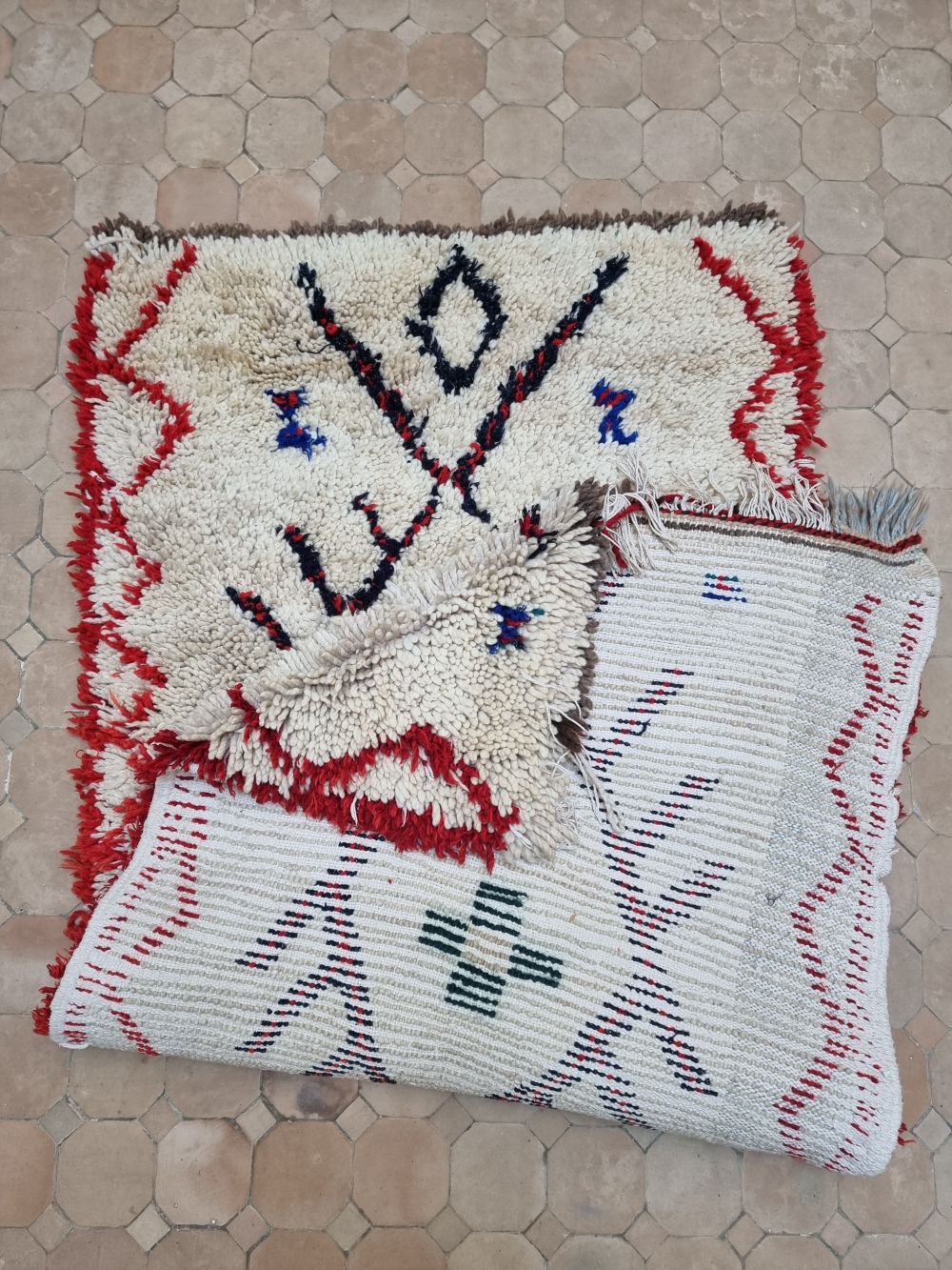 Marokkolainen vintage Azilal-matto 165x80cm