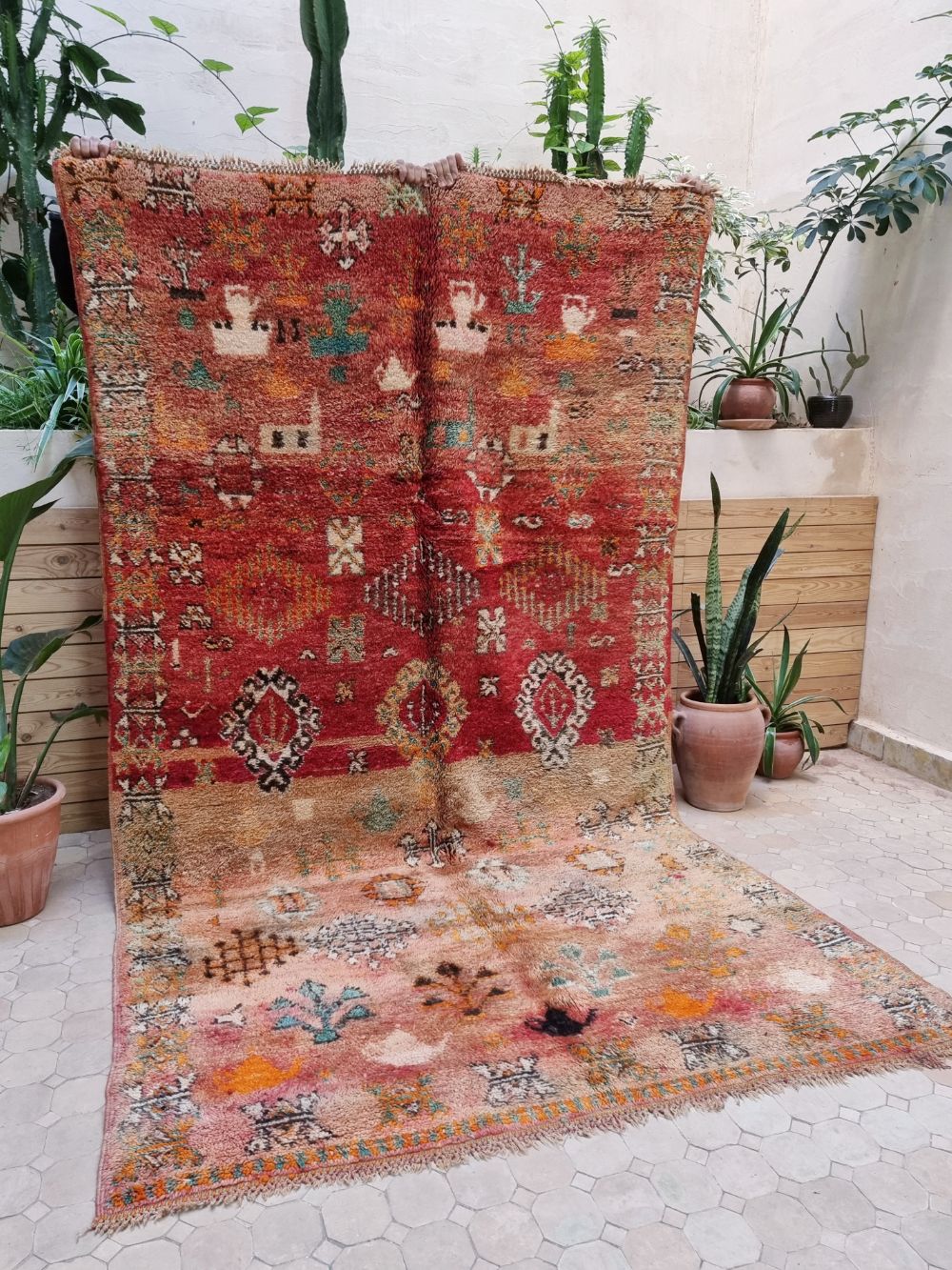 Moroccan Vintage Boujaad Rug 270x155cm
