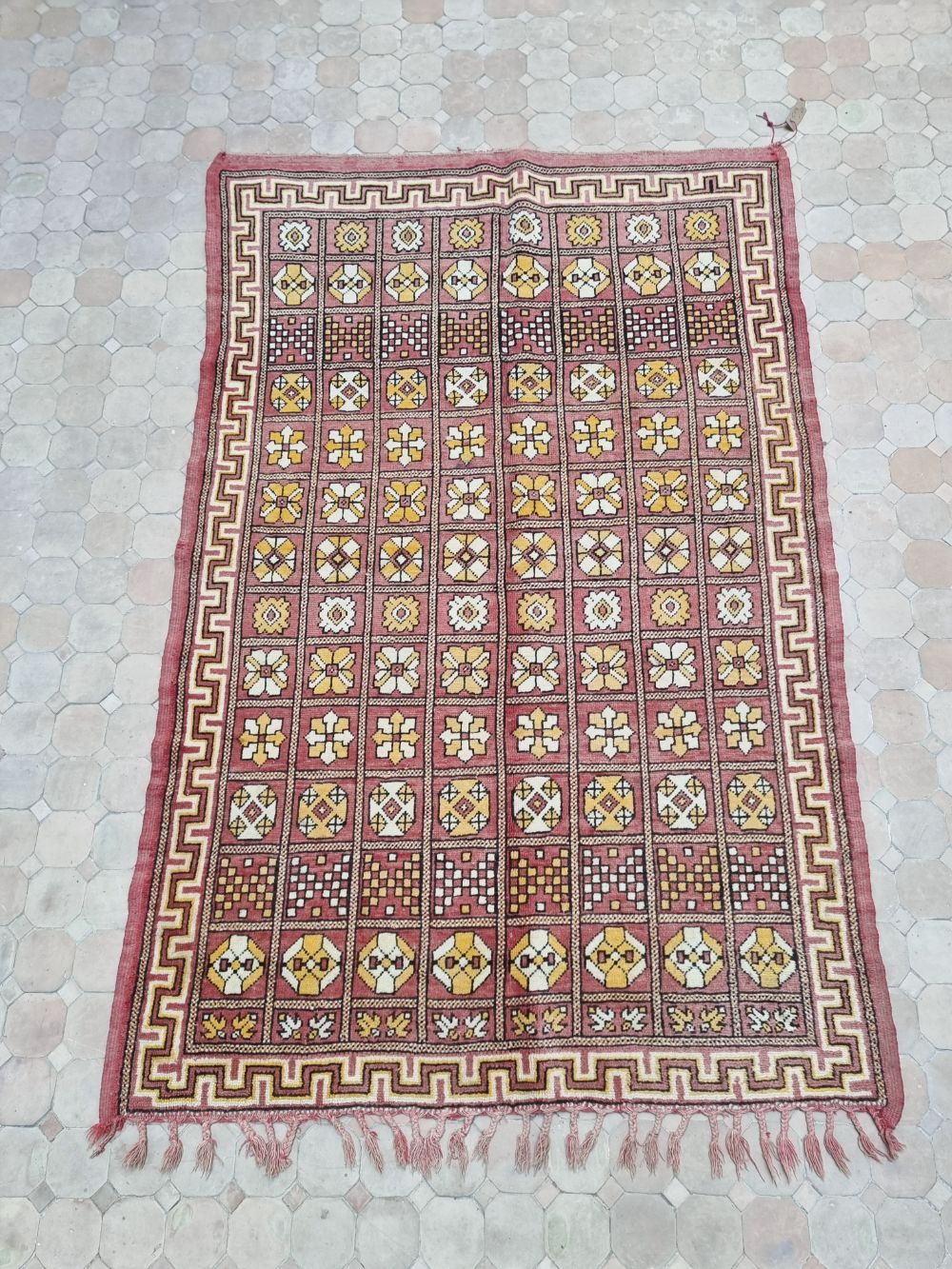 Marokkolainen vintage Boujaad matto 195x125cm