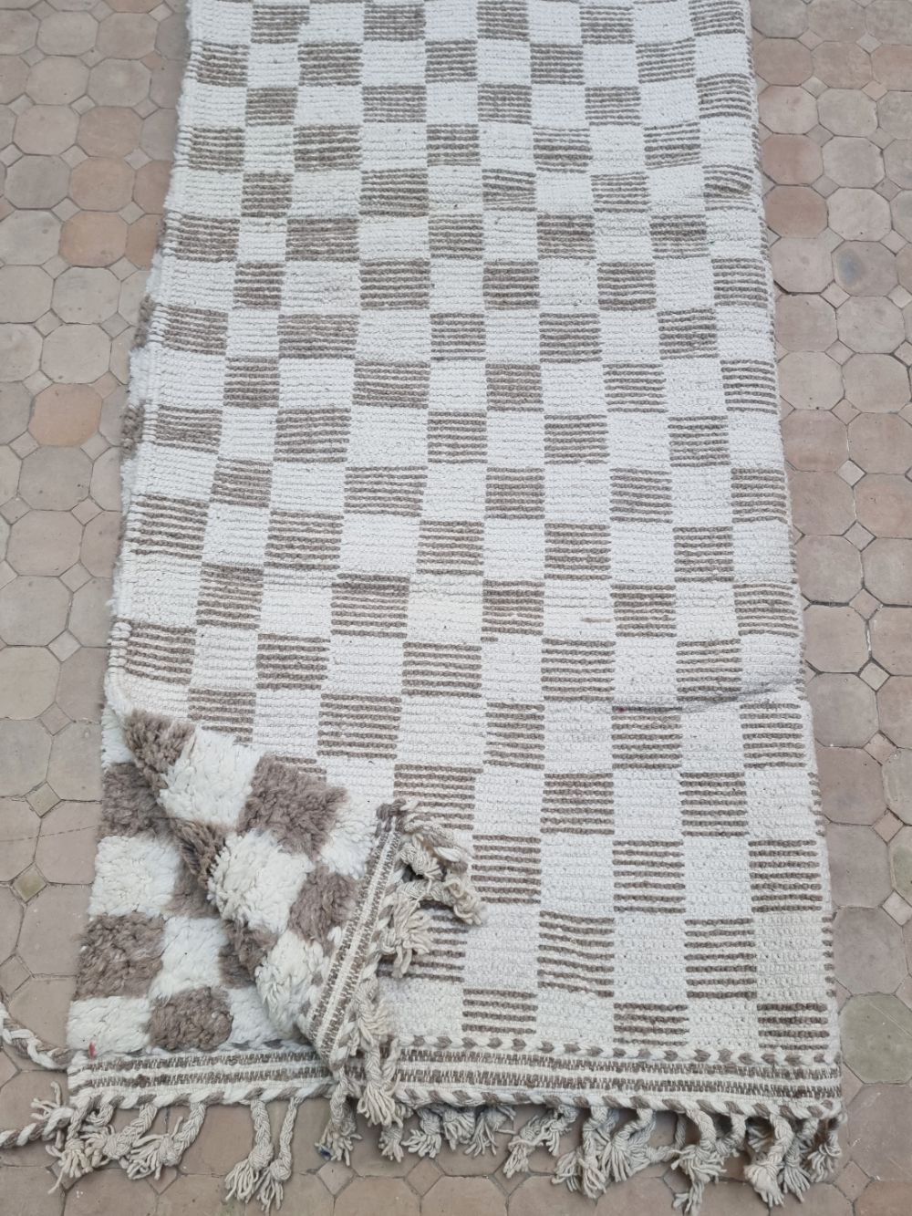 Marokkolainen ruudullinen matto 290x190cm
