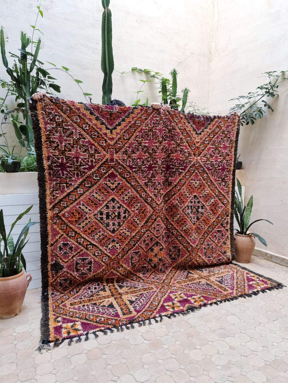 Marokkolainen vintage Beni M'Guild matto 240x220cm