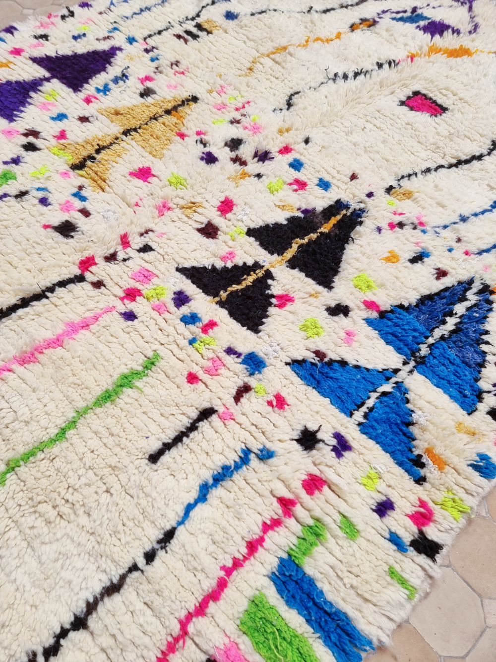 Moroccan Azilal Rug 260x160cm