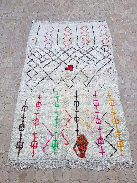 Marokkolainen Azilal-matto 235x145cm