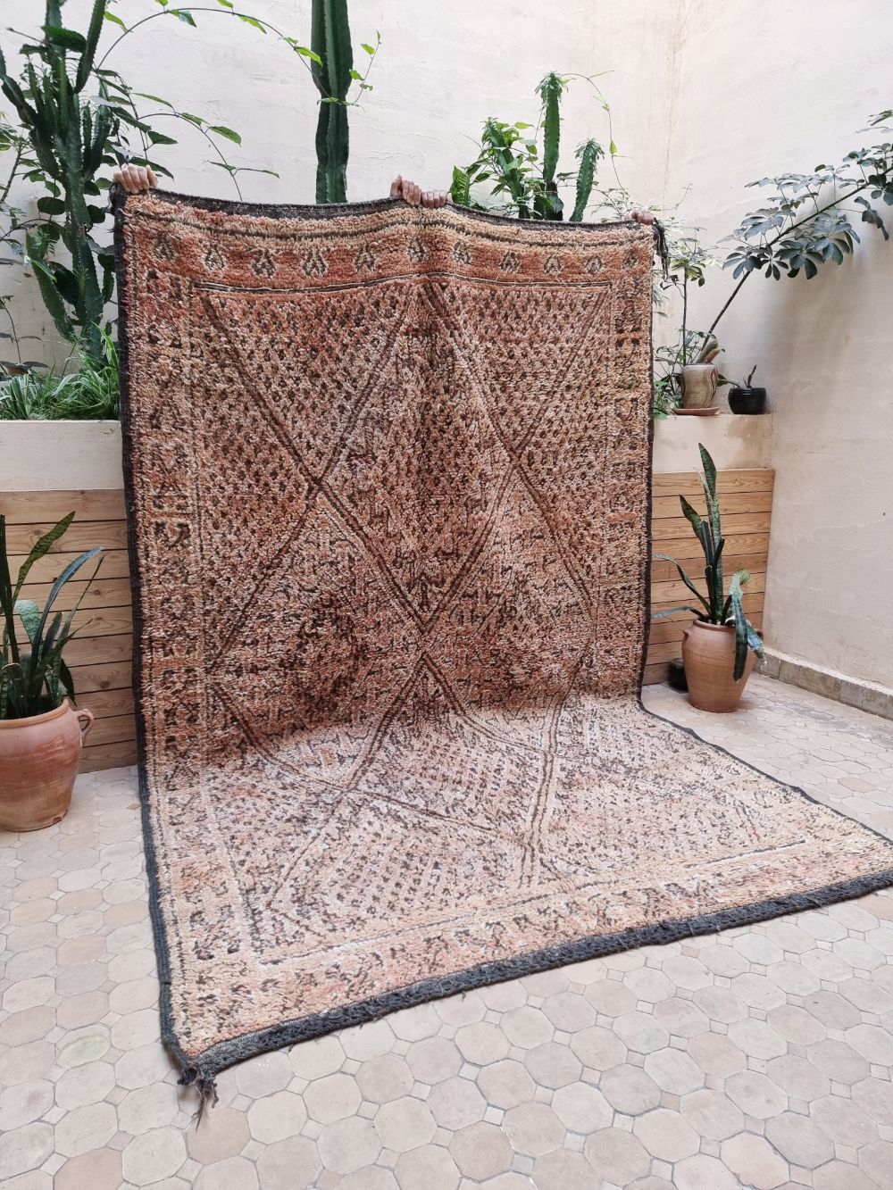 Moroccan Vintage Zayane Rug 290x180cm