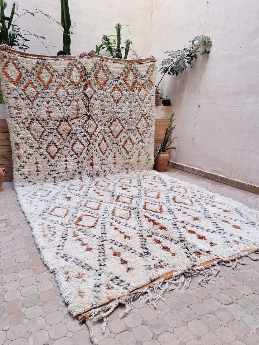 Moroccan vintage Beni Ouarain Rug 420x225cm