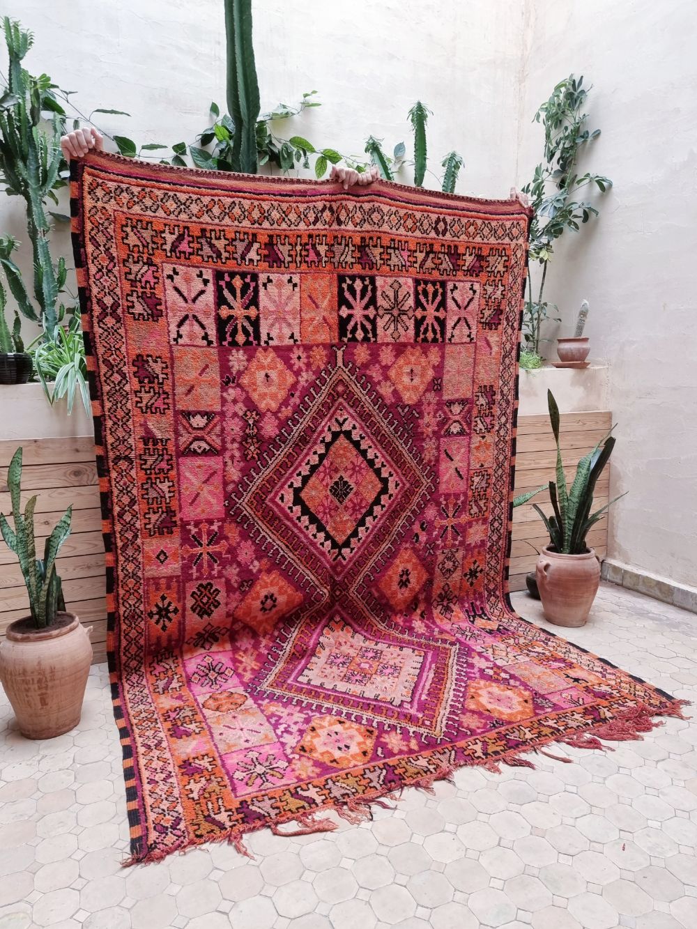 Moroccan Vintage Boujaad Rug 275x180cm