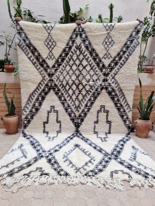 Marokkolainen Beni Ouarain matto 295x195cm