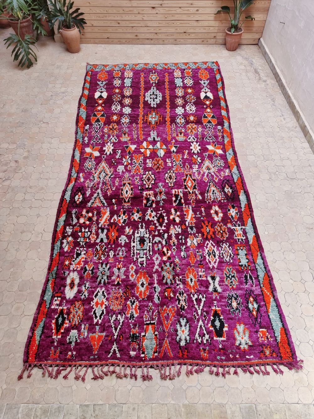 Moroccan Vintage Boujaad Rug 425x200cm