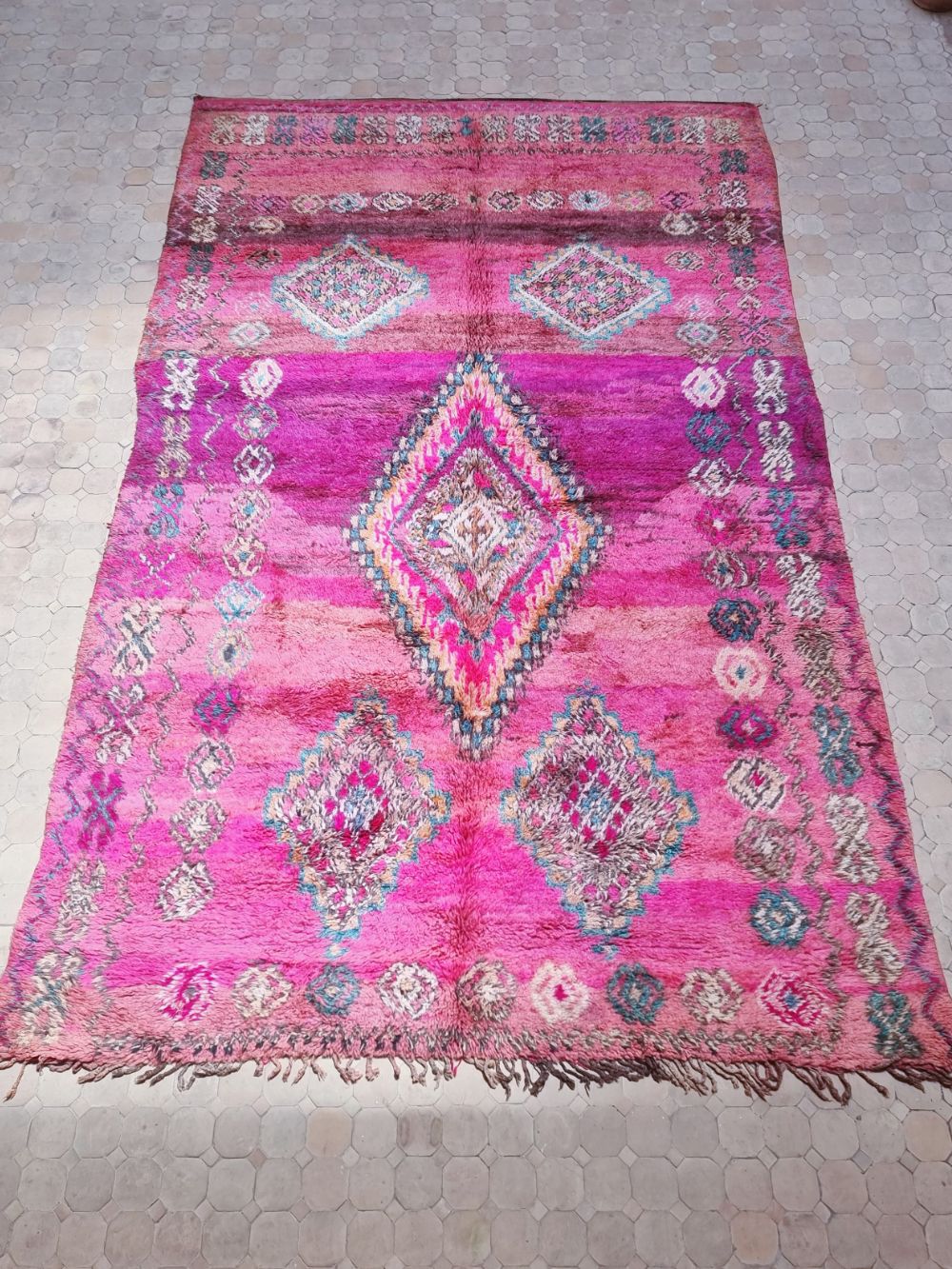 Moroccan Vintage Boujaad Rug 335x210cm