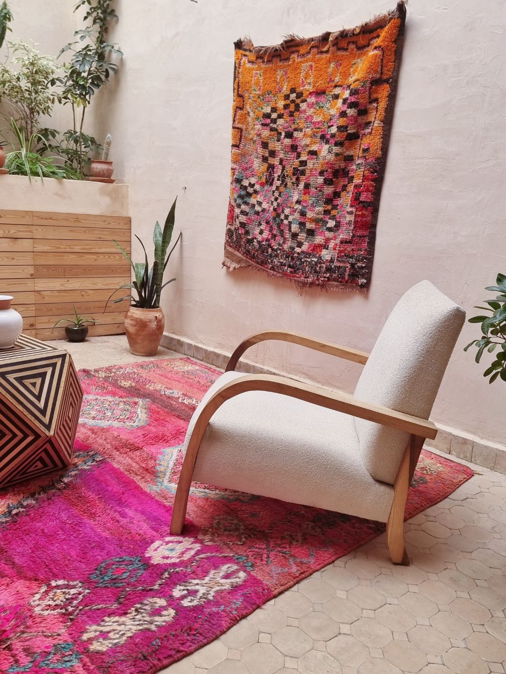 Marokkolainen vintage Boujaad matto 335x210cm