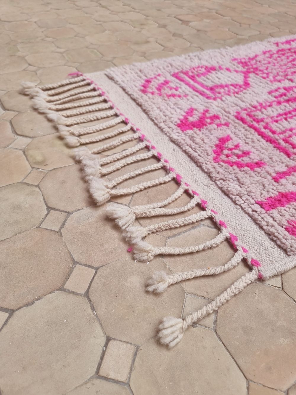 Moroccan Boujaad Rug 110x60cm