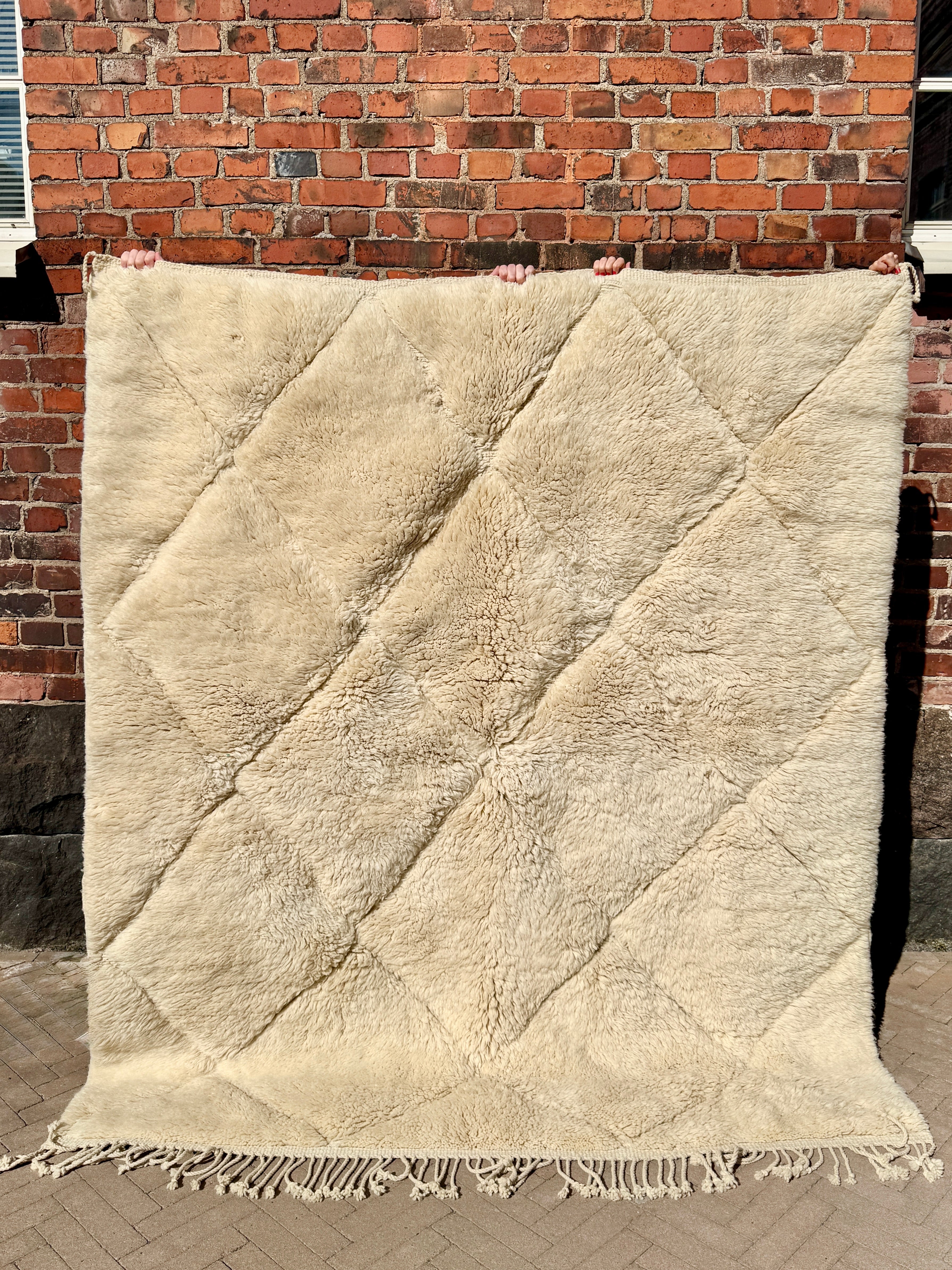 Moroccan Mrirt Rug Polar Bear 225x190cm