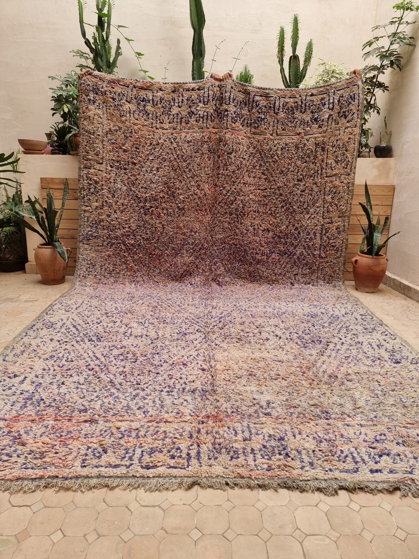 Moroccan Vintage Zayane Rug 380x240cm