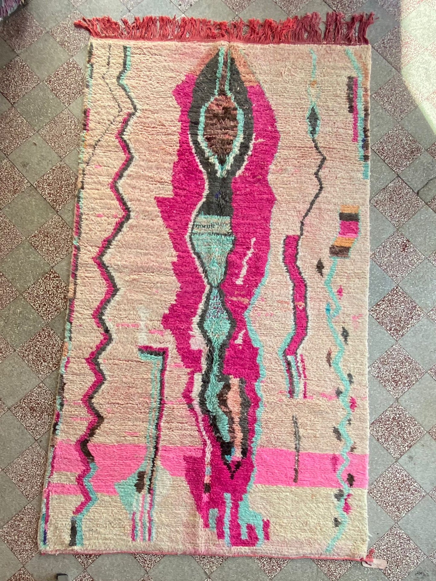 Marokkolainen Boujaad matto 260x145cm