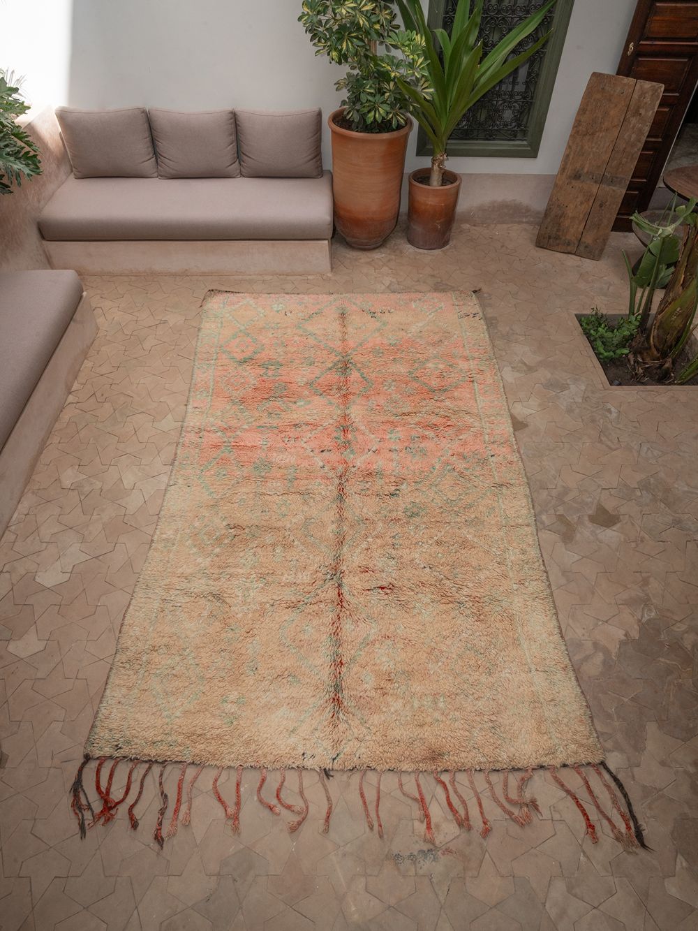 Moroccan Vintage Zayane Rug 295x180cm