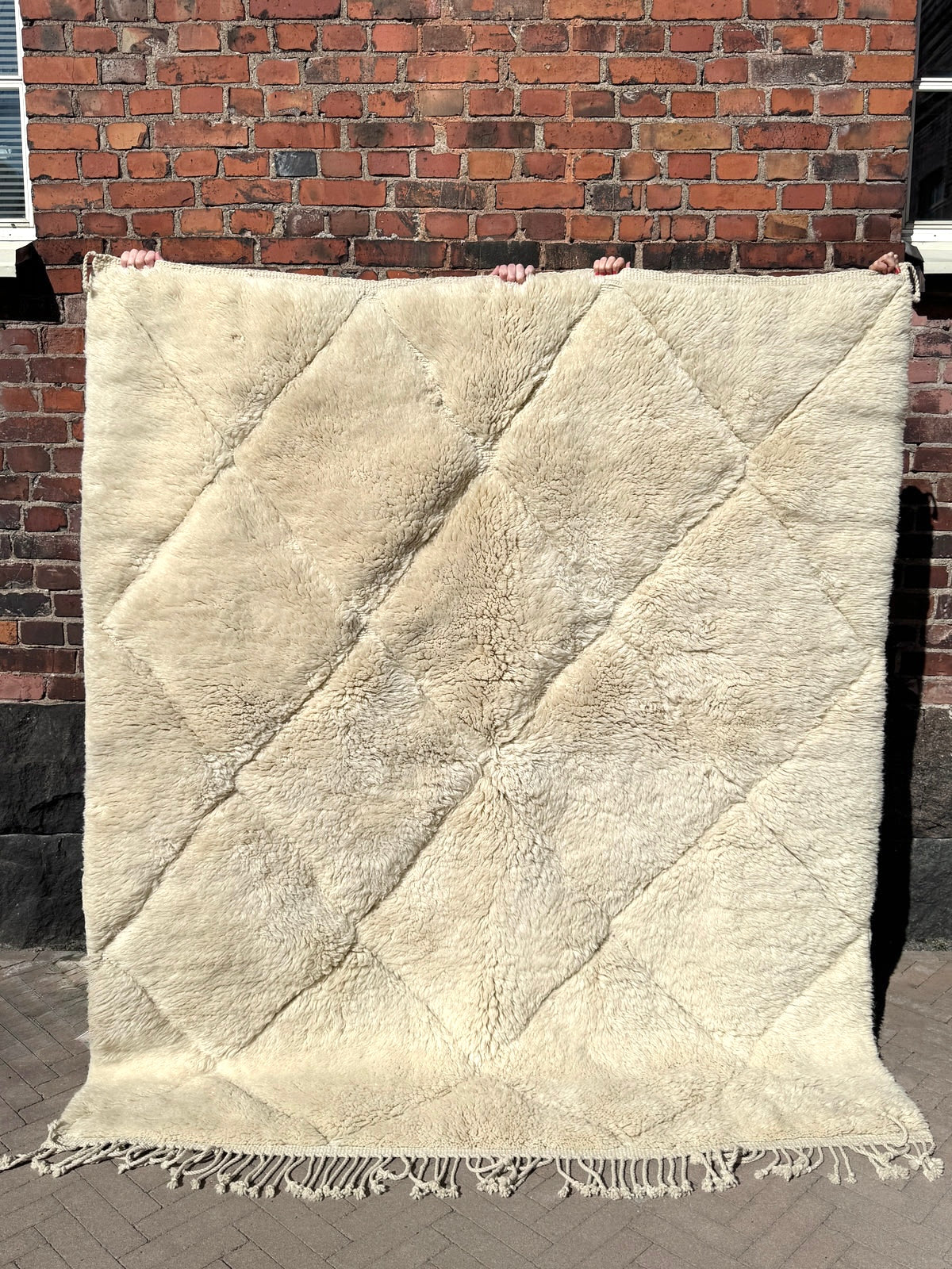 Moroccan Mrirt Rug Polar Bear 225x190cm