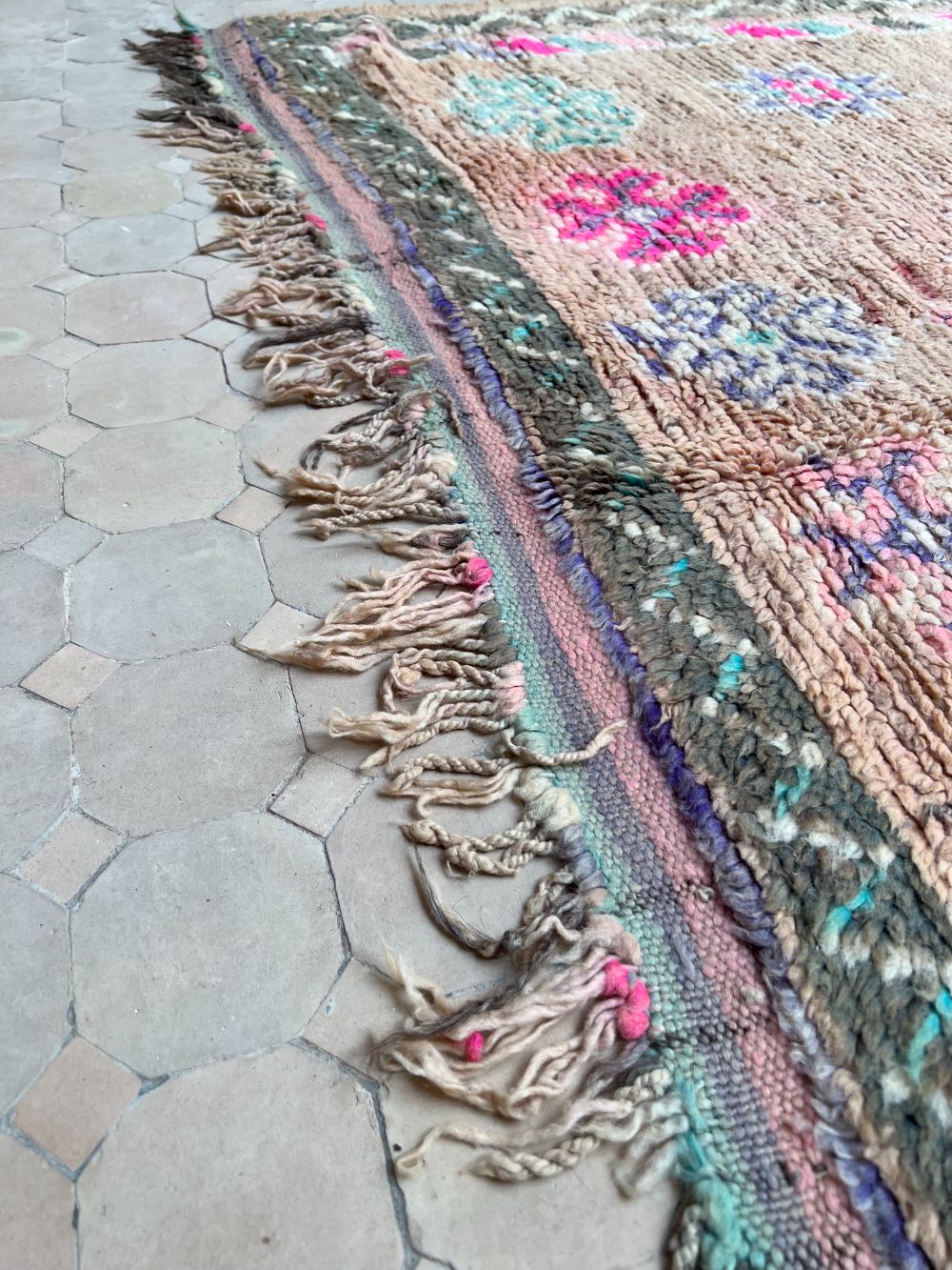 Moroccan Vintage Boujaad Rug 310x185cm