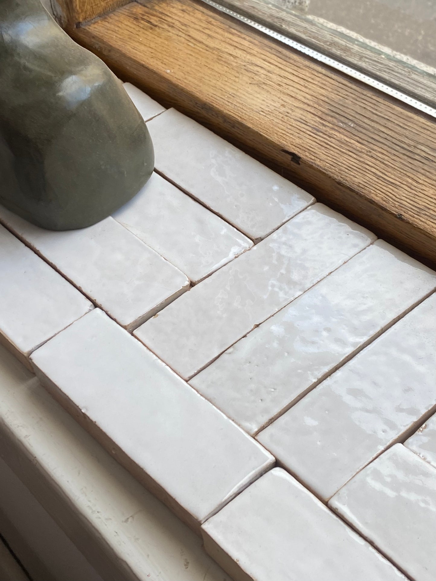 Moroccan Bejmat Tiles: Natural white