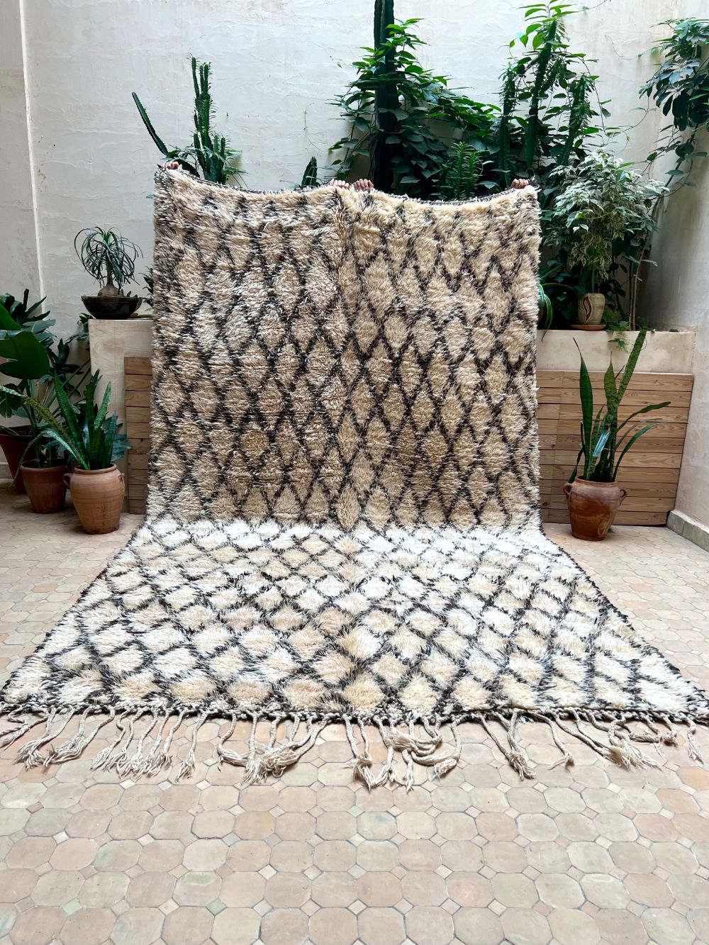 Marokkolainen vintage Beni Ouarain matto 360x220cm