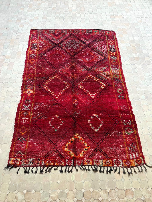 Marokkolainen vintage Beni M'Guild matto 285x175cm