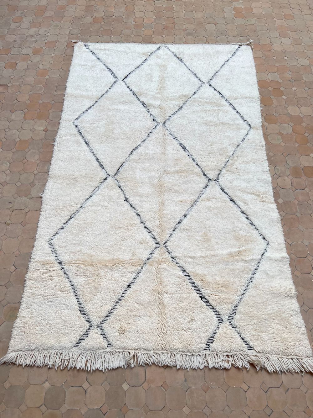 Moroccan Diamond Rug 260x155cm