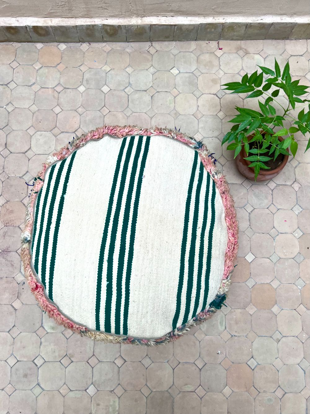 Marokkolainen vintage pouf